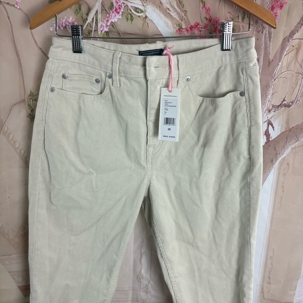 NEW Vineyard Vines Cream Kick Flare High-Rise Jeans - Picture 3 of 10